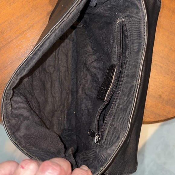 Tommy Hilfiger  shoulder bag  satchel
Pebbled leather  Black  brushed Silvertone - Picture 4 of 16